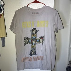 guns and roses short sleeve